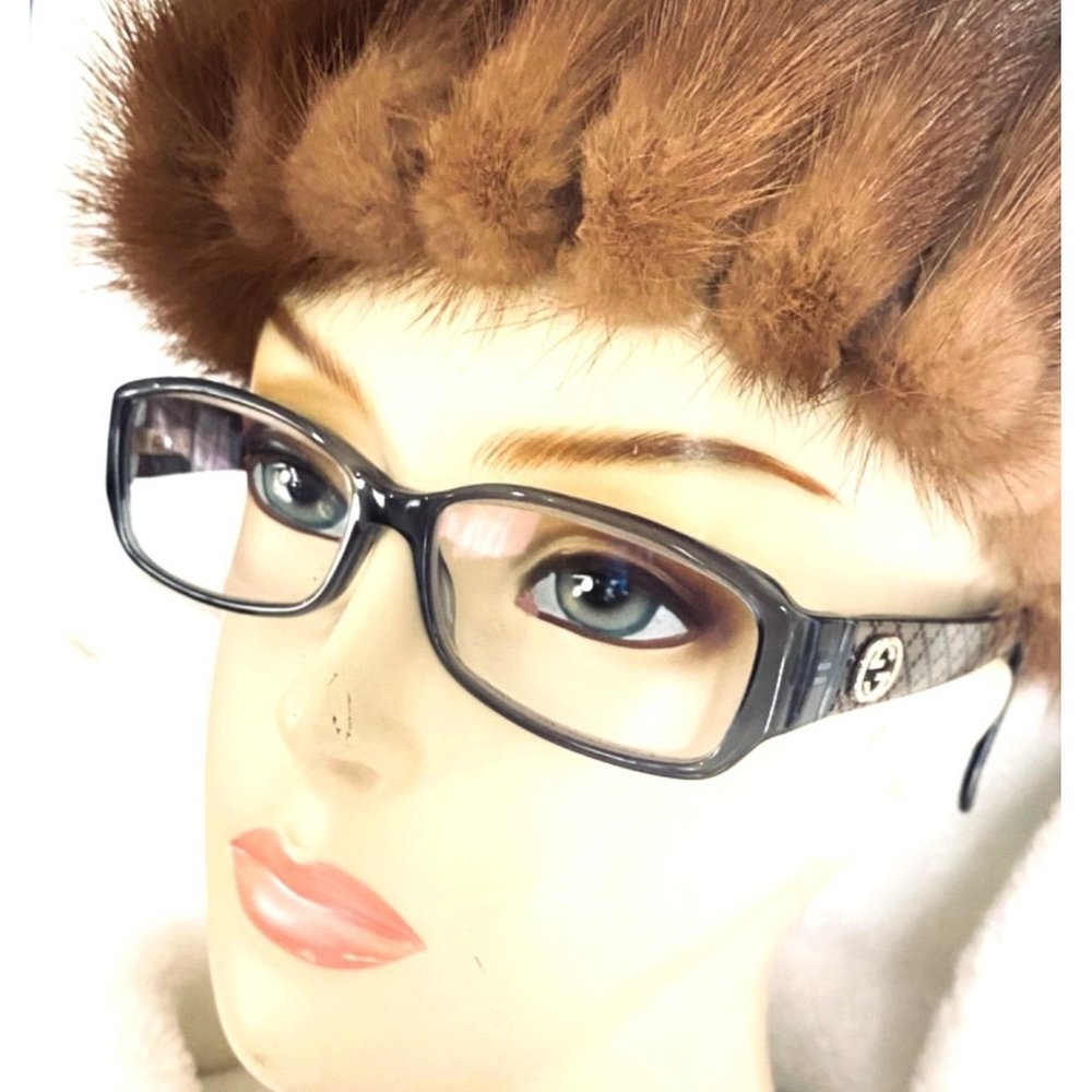 womens Gucci eye glasses + GG 3184 logo frames/ case, 74W 130